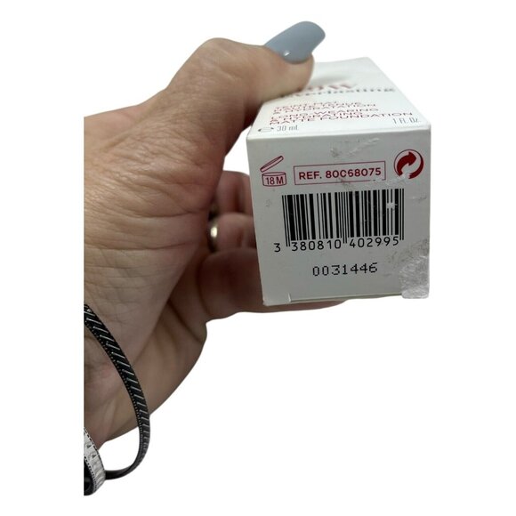 Clarins Everlasting Foundation Mocha 119W‎  30 mL 1.1 oz. - Picture 5 of 6